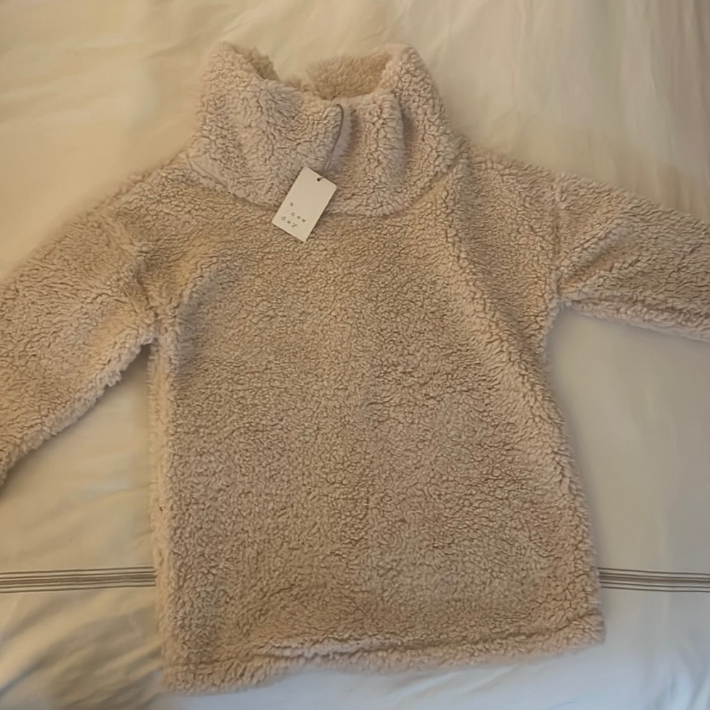 A new day Sherpa pullover